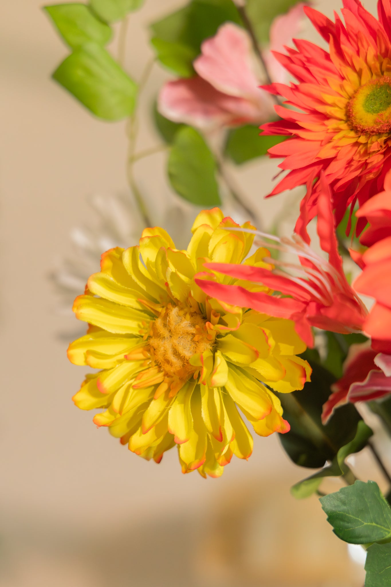 Kunstblumenstrauß Solar Symphony