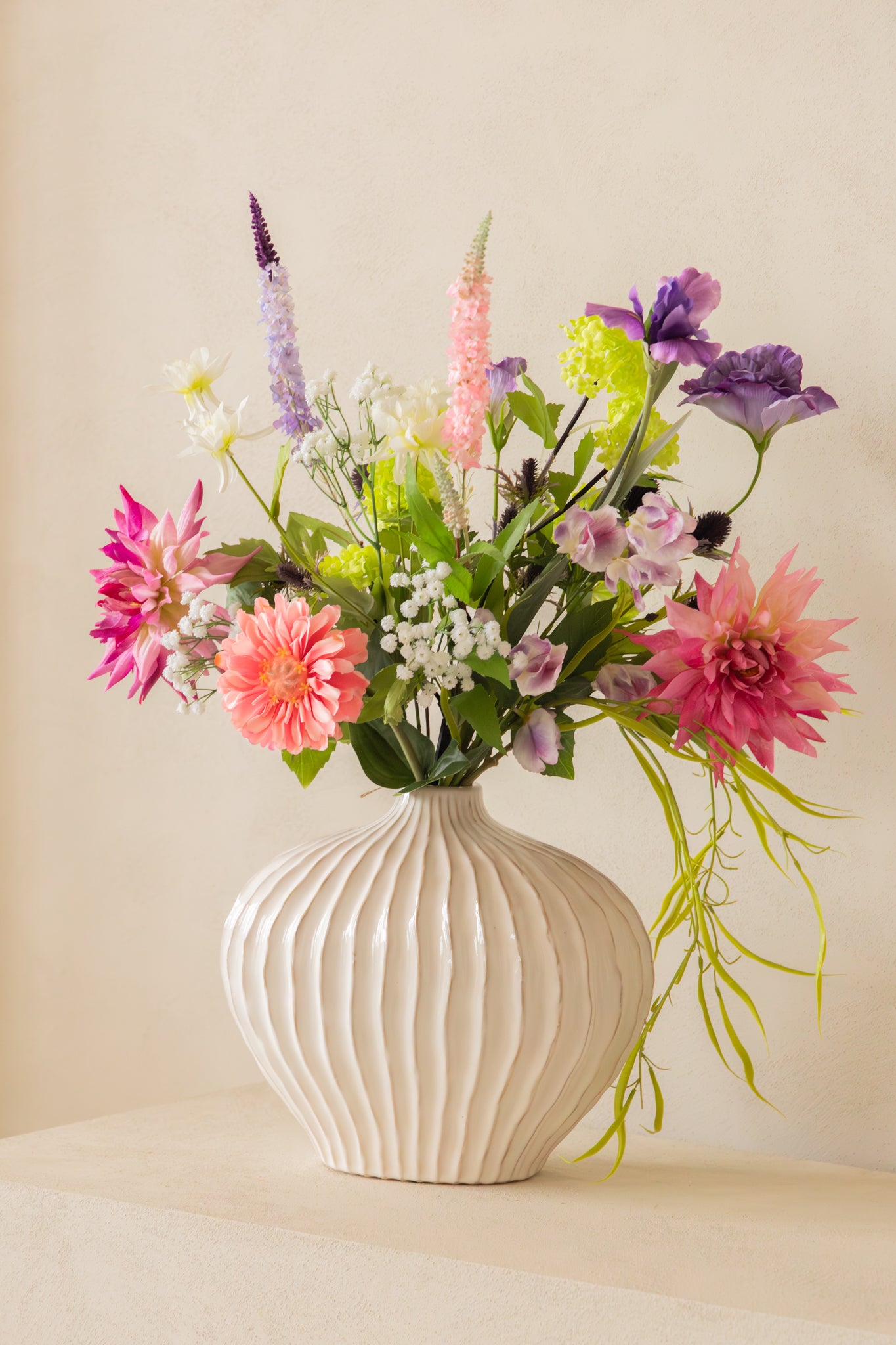 Kunstblumenstrauß Floral Finesse