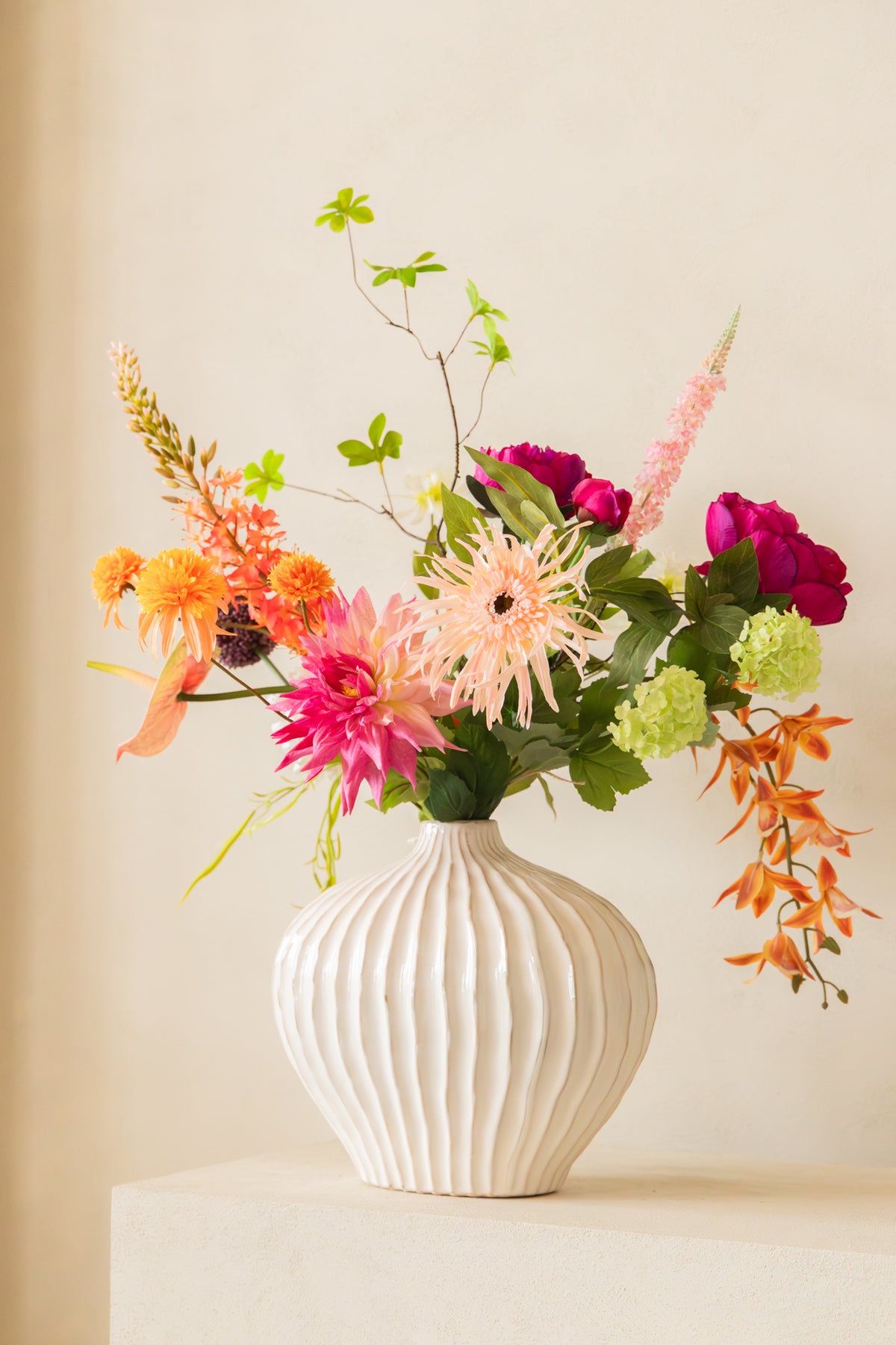 Kunstblumenstrauß Coral Cascade